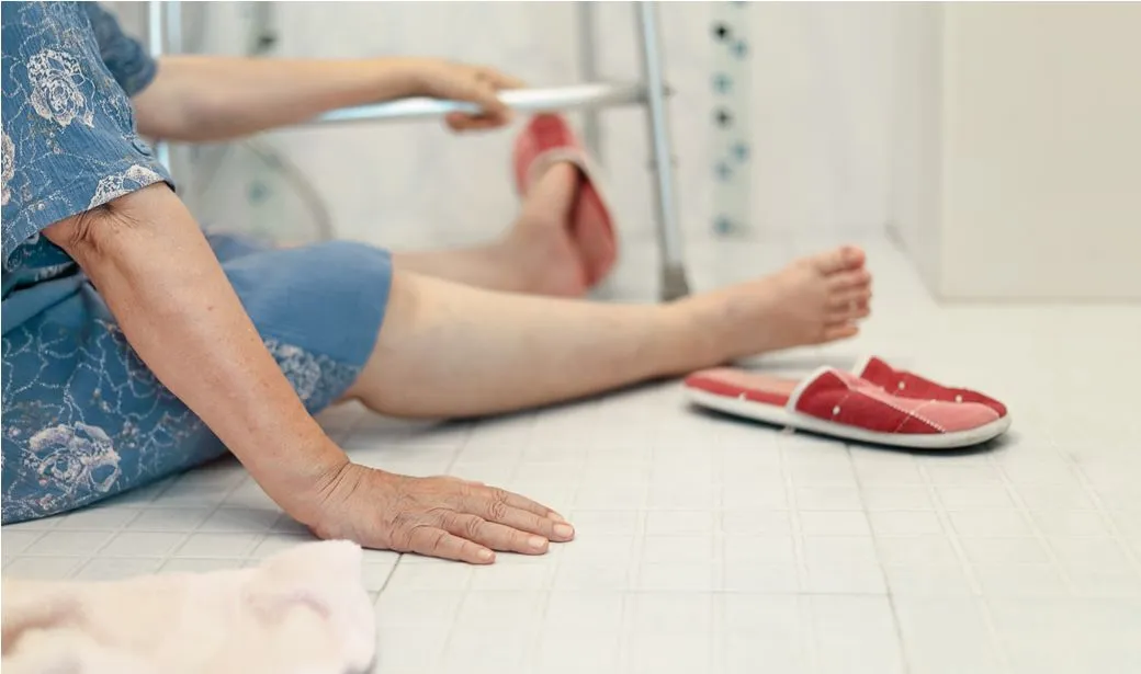 What To Do If An Elderly Person Fall Down